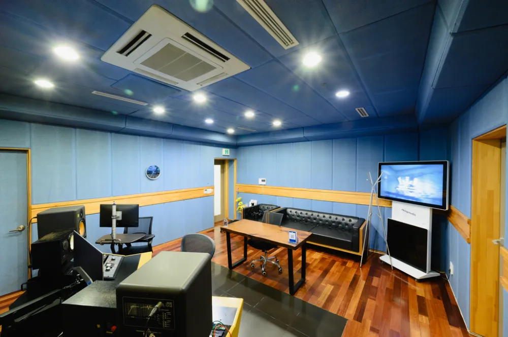 KING STUDIO Studio A recording room